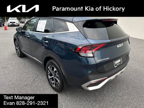 Used 2025 Kia Sportage EX AWD/4WD image 5