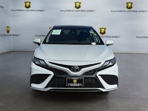 Used 2023 Toyota Camry XSE FWD image 8