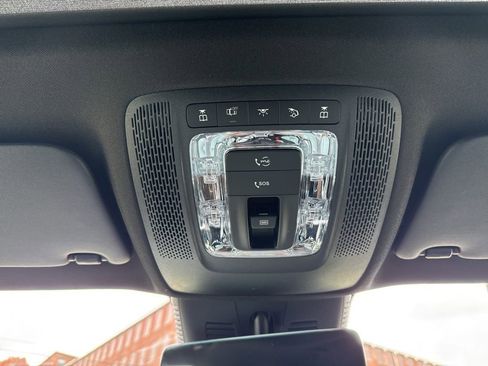 New 2026 Mercedes-Benz GLB 250 4MATIC image 26