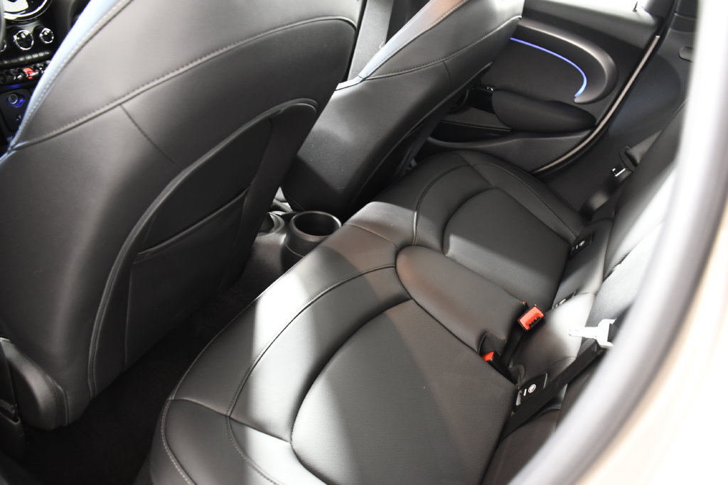 Used 2022 MINI Cooper S w/ Premium Package FWD image 26