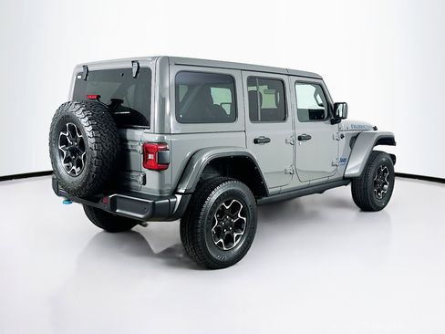 Used 2022 Jeep Wrangler Unlimited Rubicon 4xe w/ Cold Weather Group AWD/4WD image 9