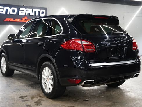 Used 2014 Porsche Cayenne AWD/4WD image 24