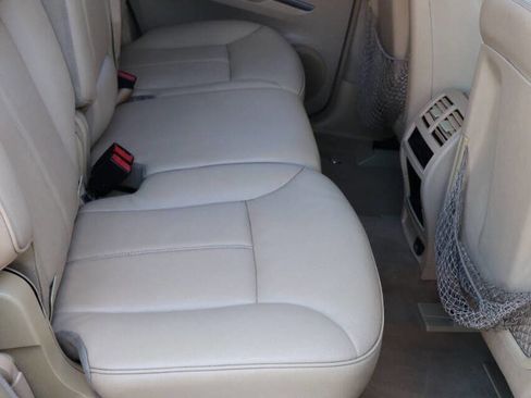 Used 2012 Mercedes-Benz GL 450 4MATIC image 40