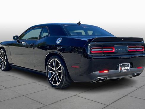 Used 2022 Dodge Challenger R/T w/ Plus Package image 20