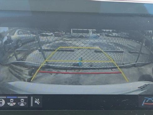Used 2021 Toyota Avalon Limited w/ Advanced Safety Package FWD image 12