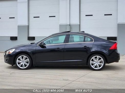 Used 2012 Volvo S60 T5 w/ Multimedia Pkg image 5