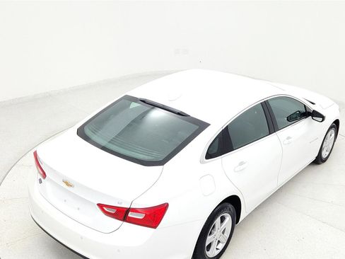 Used 2024 Chevrolet Malibu LT image 35