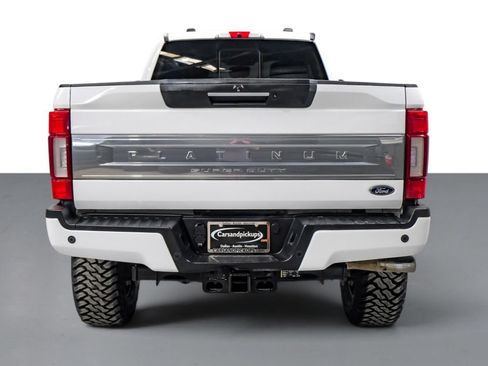 Used 2022 Ford F350 Platinum w/ FX4 Off-Road Package AWD/4WD image 7