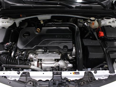 Used 2021 Chevrolet Malibu RS FWD image 40
