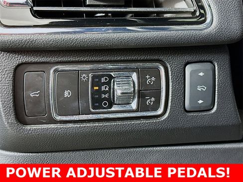 Used 2023 Lincoln Navigator Reserve image 31