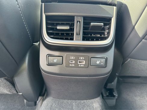 Used 2023 Subaru Legacy Limited image 17