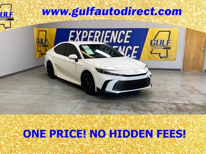 Used 2025 Toyota Camry SE