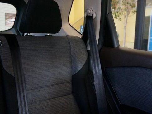 Used 2023 Nissan Rogue SV image 56