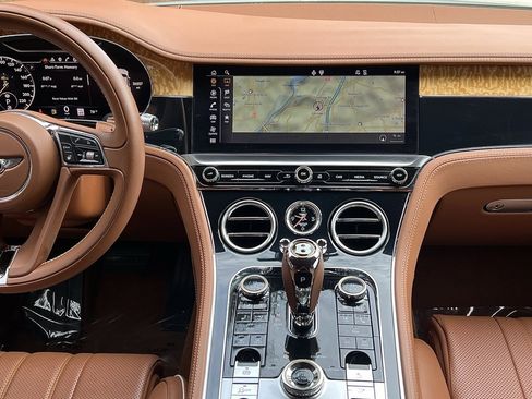 Used 2020 Bentley Continental GT image 47
