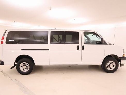 Used 2024 Chevrolet Express 3500 LT w/ LT Preferred Equipment Group image 2