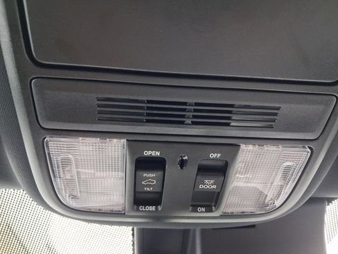 Used 2023 Honda Passport EX-L image 30