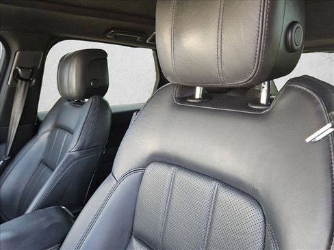 Used 2018 Land Rover Range Rover Sport HSE AWD/4WD image 15