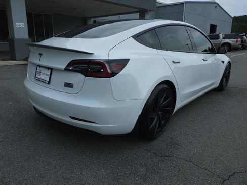 Used 2020 Tesla Model 3 Long Range AWD/4WD image 3