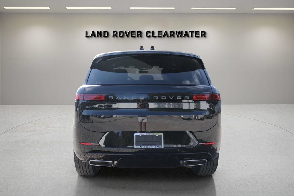 New 2026 Land Rover Range Rover Sport Dynamic SE AWD/4WD image 4