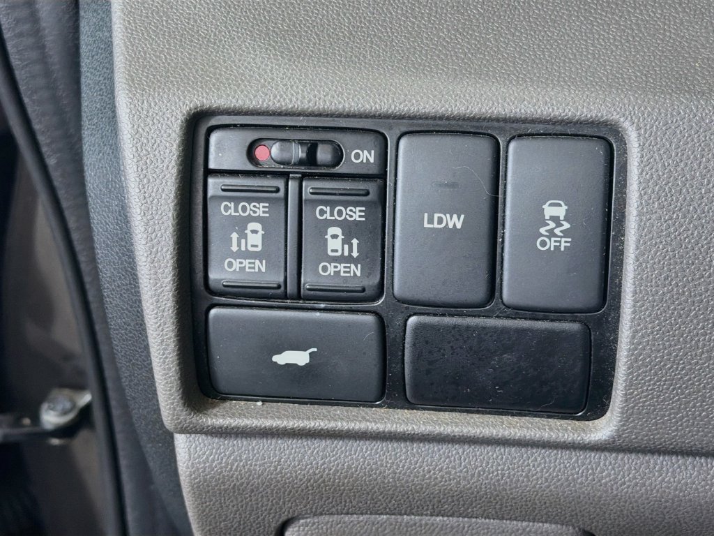 Used 2016 Honda Odyssey EX-L image 12
