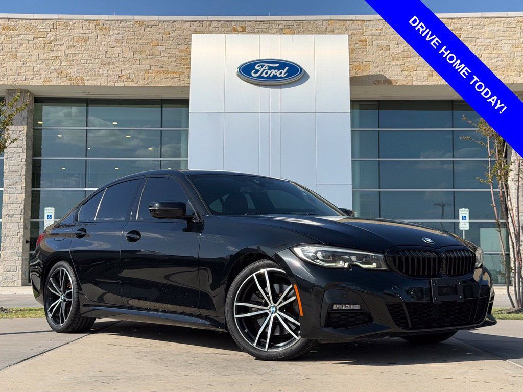 Used 2020 BMW 330i Sedan w/ M Sport Package RWD image 1