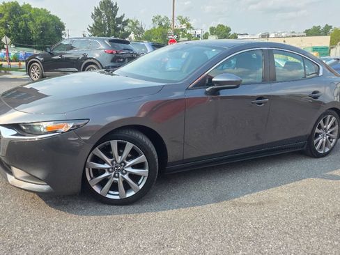 Used 2021 MAZDA MAZDA3 s AWD/4WD image 3