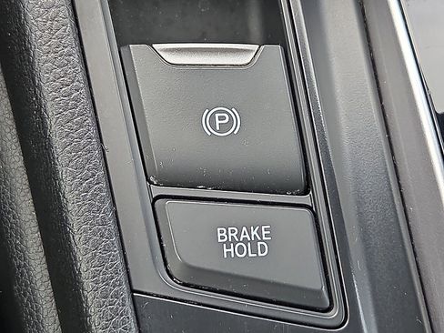 Used 2017 Honda CR-V EX image 19