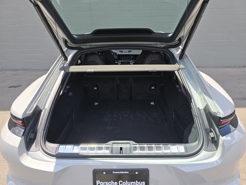 New 2025 Porsche Panamera 4 image 16