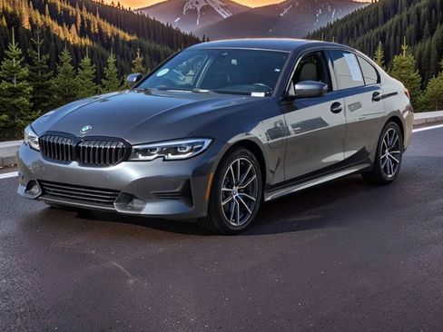 Used 2021 BMW 330e w/ Convenience Package RWD image 4
