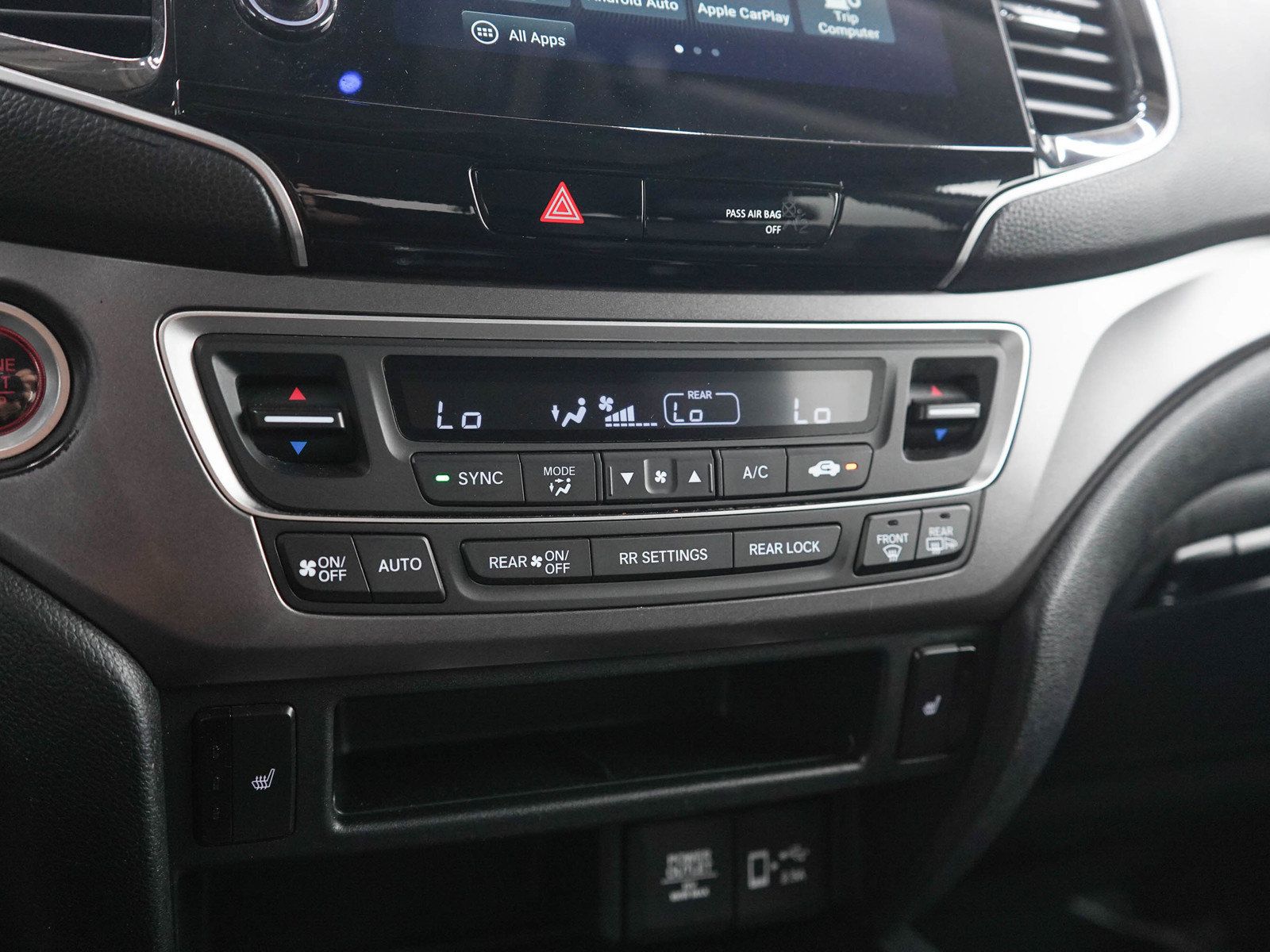 Used 2021 Honda Pilot Black Edition image 24