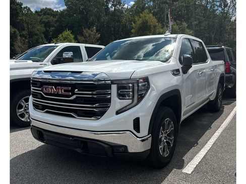 Used 2025 GMC Sierra 1500 SLT AWD/4WD image 1
