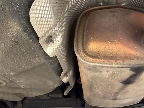 Used 2013 Hyundai Elantra Limited FWD image 21