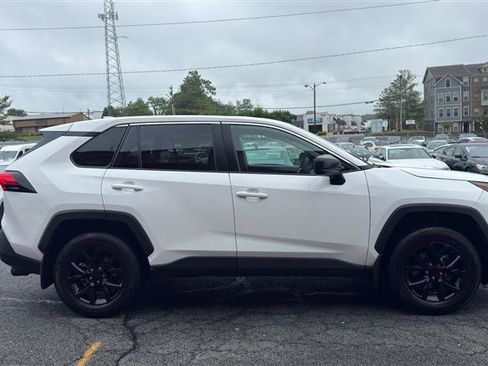 Used 2024 Toyota RAV4 LE FWD image 13
