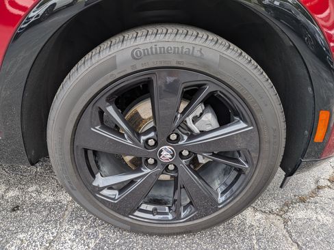 Used 2023 Buick Envision Essence w/ Technology Package I FWD image 12