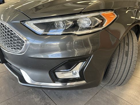Used 2020 Ford Fusion Titanium image 16