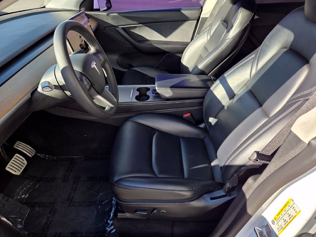 Used 2022 Tesla Model Y Performance AWD/4WD image 10