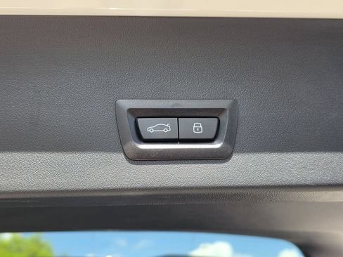 Used 2025 BMW X3 xDrive30i AWD/4WD image 10