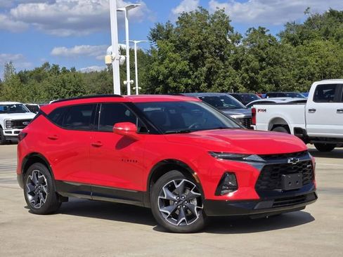 Used 2019 Chevrolet Blazer RS image 2