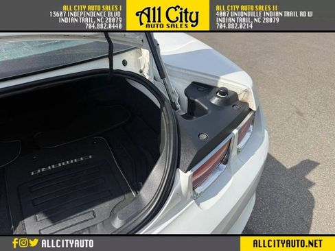 Used 2013 Chevrolet Camaro LT RWD image 38