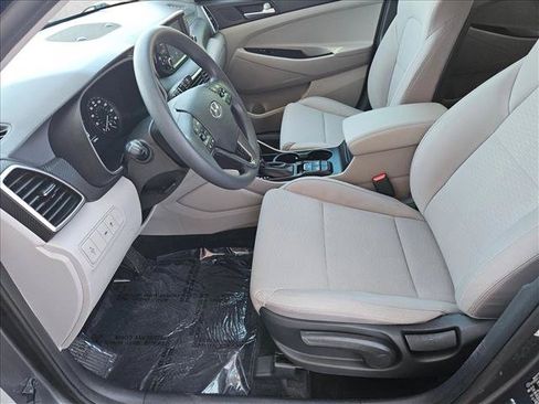 Used 2019 Hyundai Tucson SE FWD image 18
