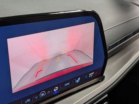 New 2026 Chevrolet Traverse LT AWD/4WD image 24