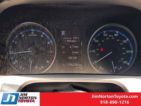 Used 2018 Toyota RAV4 XLE w/ Plus Extra Value Package FWD image 17