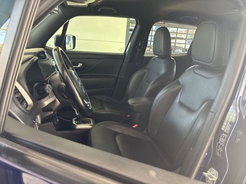 Used 2020 Jeep Renegade Altitude image 10