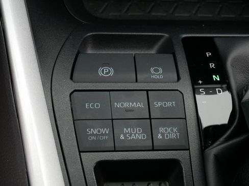 Certified 2025 Toyota RAV4 XLE Premium w/ Weather Package AWD/4WD image 28