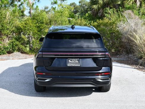 Used 2024 Lincoln Nautilus Reserve w/ Equipment Group 203A AWD/4WD image 30