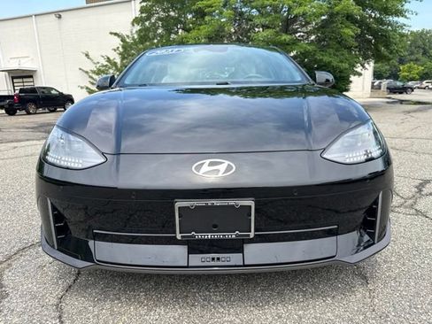 Used 2023 Hyundai Ioniq 6 SEL w/ Cargo Package AWD/4WD image 2