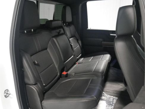 Used 2022 Chevrolet Silverado 2500 High Country image 16