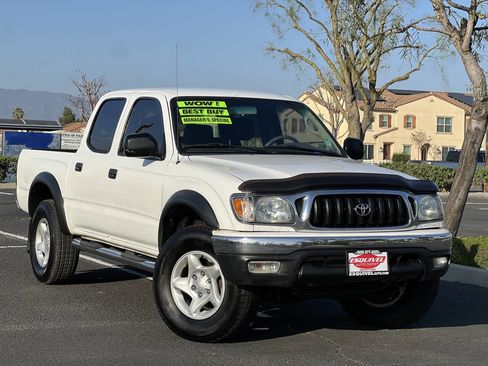 Used 2003 Toyota Tacoma PreRunner image 1