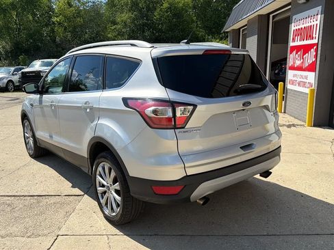 Used 2017 Ford Escape Titanium AWD/4WD image 3