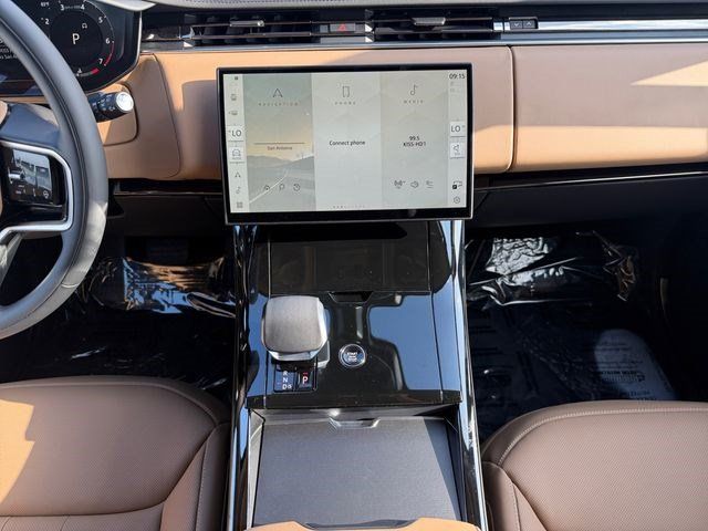 New 2027 Land Rover Range Rover Sport SE AWD/4WD image 15